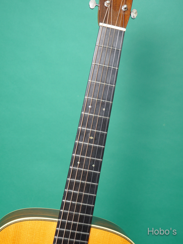 Schoenberg Guitars (Julius Borges) OM "Adirondack Spruce / Cocobolo" 3