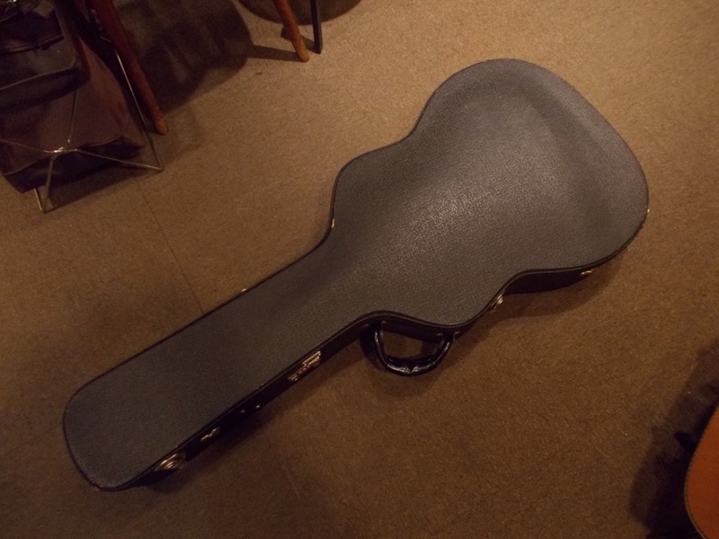 Bourgeois Custom Soloist "European / Brazilian Rosewood" CASE