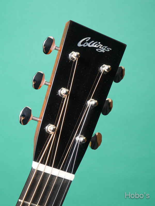 COLLINGS OM-1 Custom "Old growth Sitka / Quilted Mahogany" 1