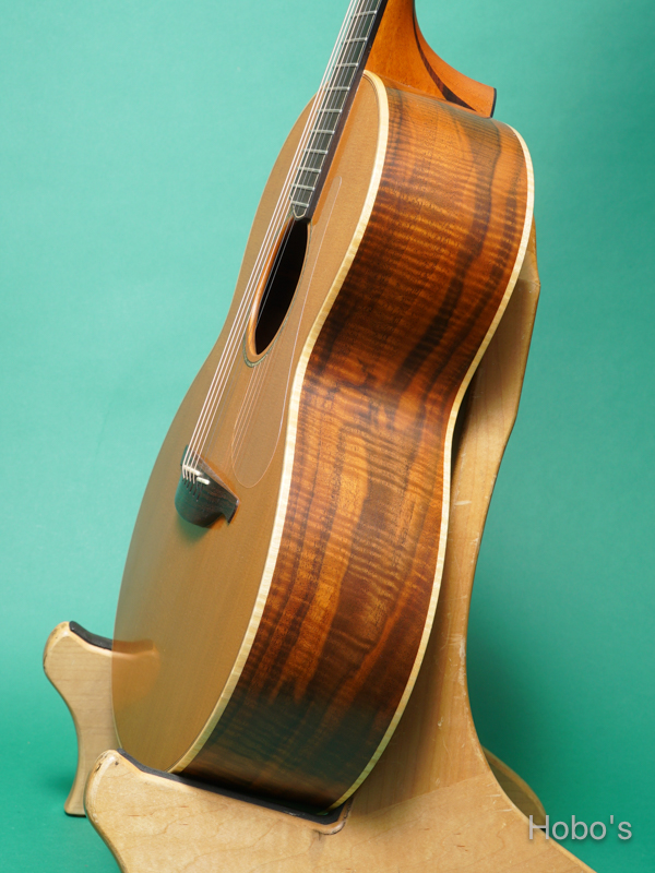 LOWDEN (GEORGE LOWDEN GUITARS)  S-35 "Red Cedar / Walnut"  7