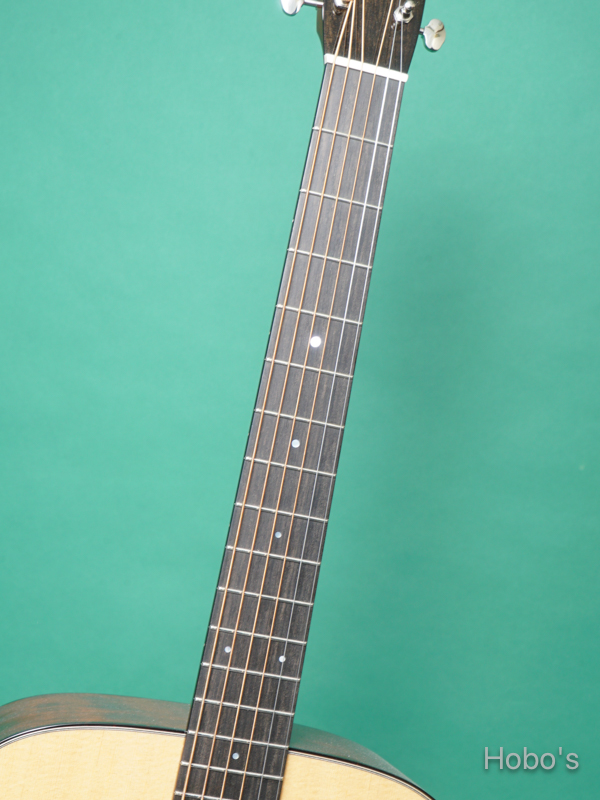 COLLINGS D-1 Custom "Old growth Sitka / Quilted Mahogany" 3
