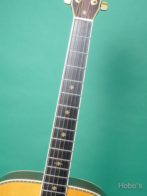 YAMAHA L-10 3