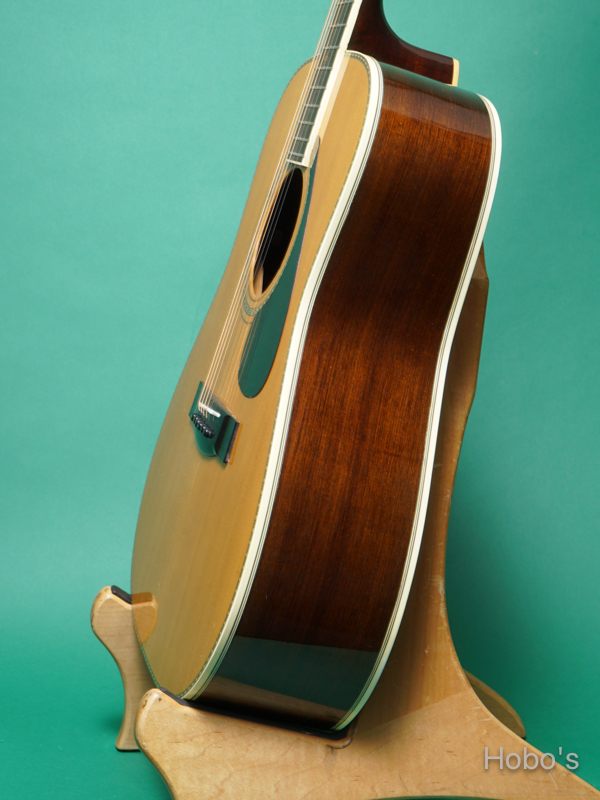 YAMAHA L-10 8