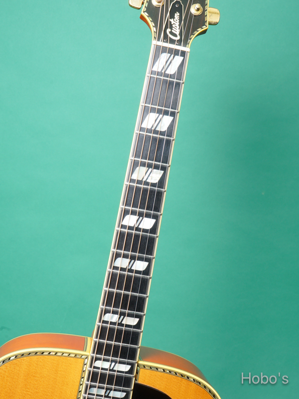 YAMAHA L-54 Custom 3