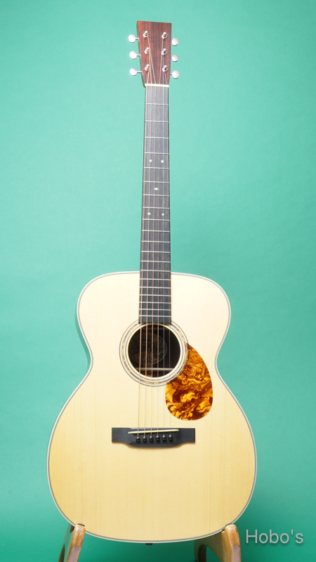 COLLINGS OM-2 A HILL COUNTRY