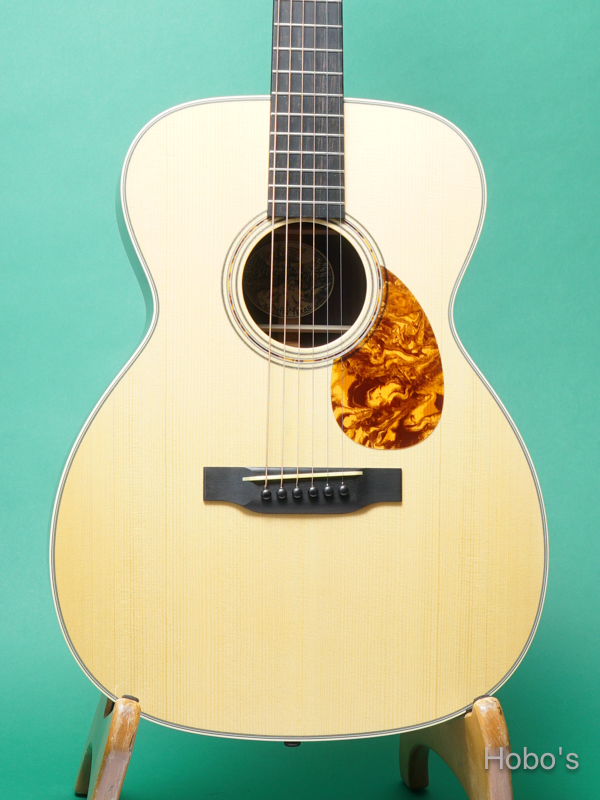 COLLINGS OM-2 A HILL COUNTRY 5