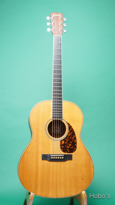 LARRIVEE L-03 HH “Honduras Mahogany” FRONT