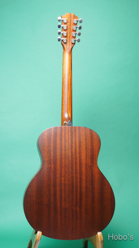 TAYLOR 326ce Baritone-8 LTD BACK