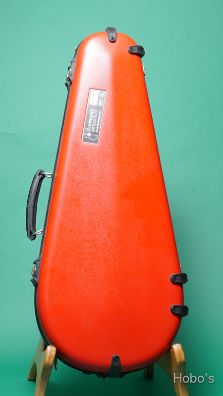 Carlton Case Model F Mandolin Red / Black FRONT