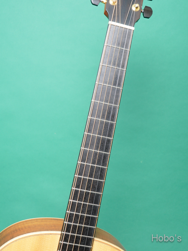 LOWDEN (GEORGE LOWDEN GUITARS)  F-35 "Alpine Spruce / Flamed Koa" 3