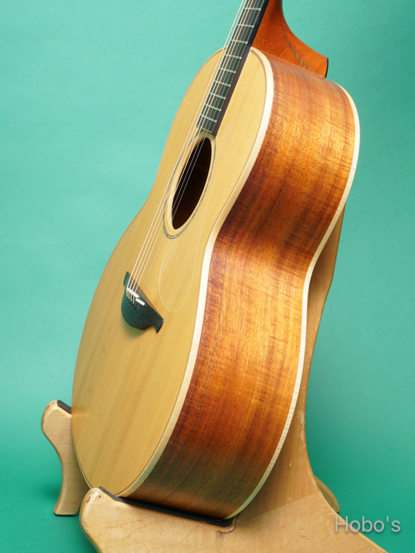 LOWDEN (GEORGE LOWDEN GUITARS)  F-35 "Alpine Spruce / Flamed Koa" 8