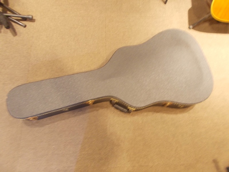 Bourgeois DS-260 CASE