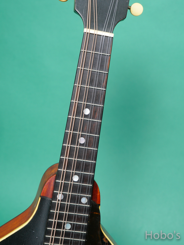 GIBSON A-4 3