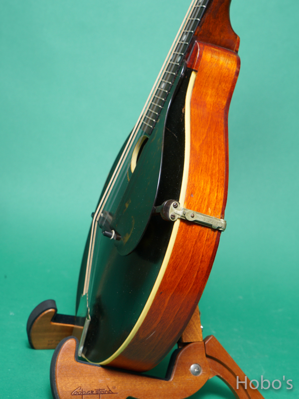 GIBSON A-4 8