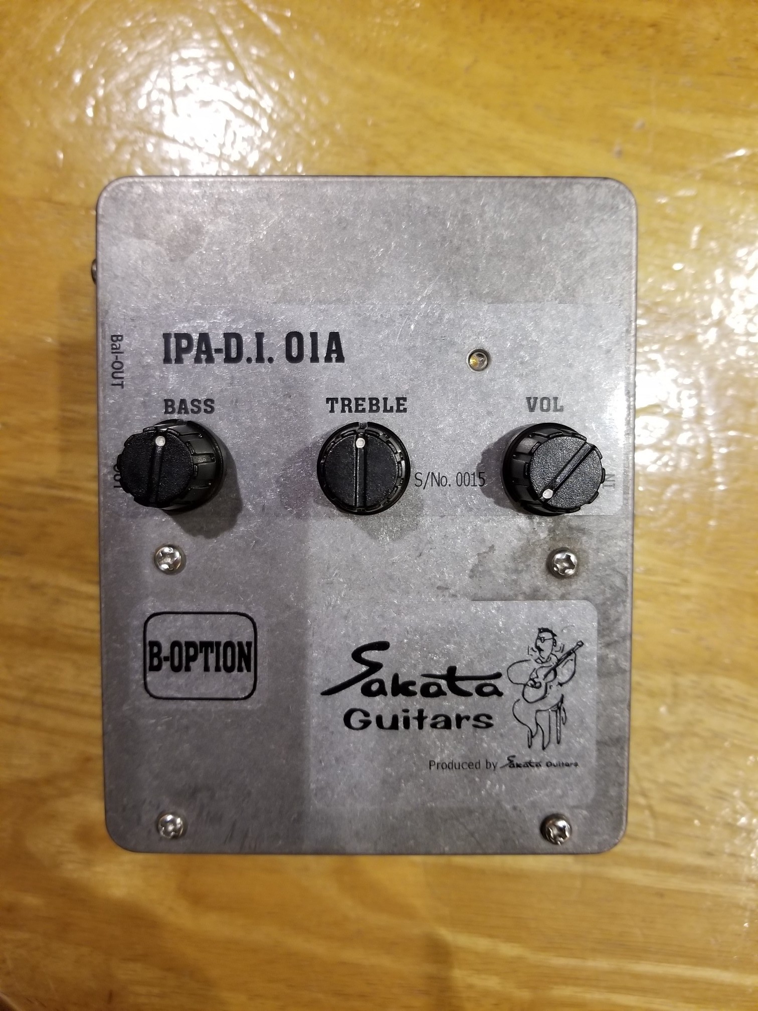 プリアンプ SAKATA GUITARS IPA-D.I.01A  